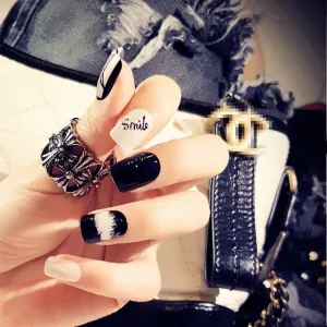 Fashion Trendy Faux Nails