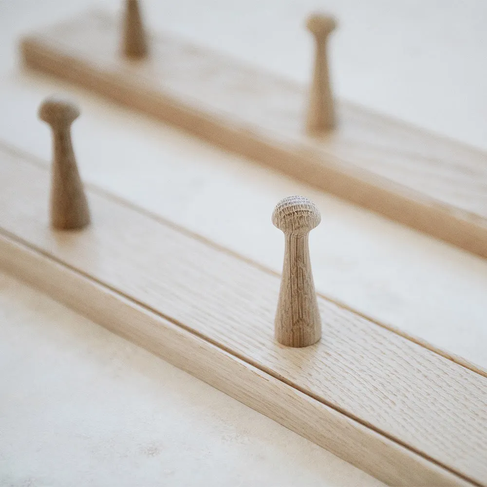 Oak Shaker Peg Rail