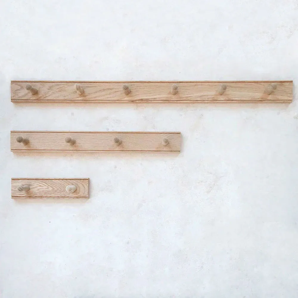 Oak Shaker Peg Rail